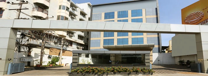 PLA Krishna Inn - Tiruchirappalli 01.jpg